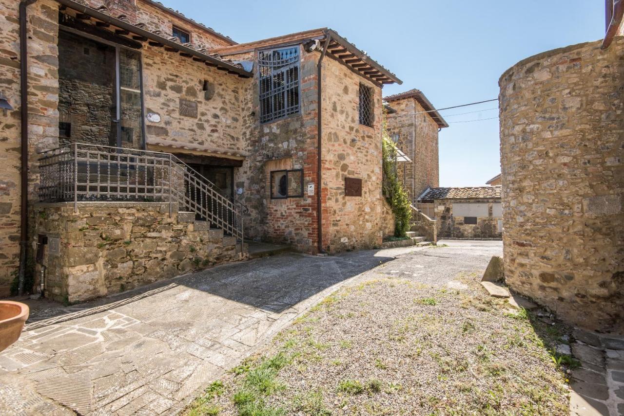 Casale Rosennano - Loggia Apartment Екстериор снимка